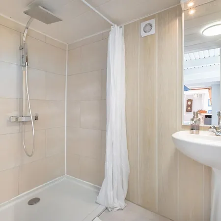 Provencal Piscine Et *