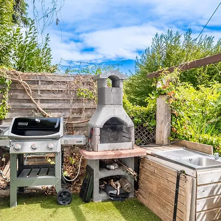 Provencal Piscine Et Landhaus Colomars